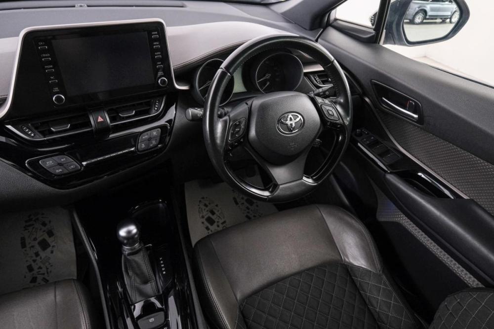 Toyota C-HR I Рестайлинг Красноярск  - изображение 8
