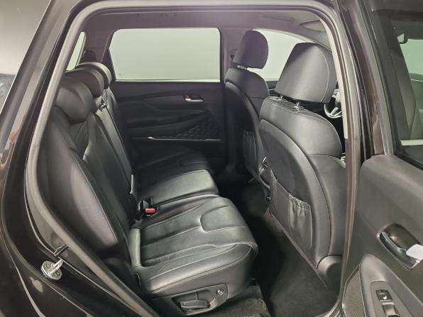 Hyundai Santa Fe IV с пробегом 2018 года, цена 2 799 000 рублей, 191128 км, внедорожник, Автокод Объявления