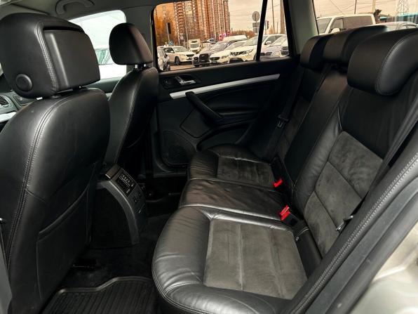 Skoda Octavia II (A5) Рестайлинг с пробегом 2011 года, цена 1 048 700 рублей, 227842 км, универсал, Автокод Объявления