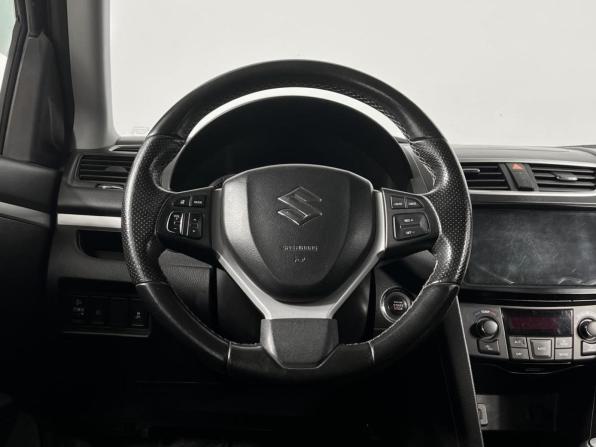 Suzuki Swift IV с пробегом 2013 года, цена 1 045 900 рублей, 116808 км, хэтчбек, Автокод Объявления