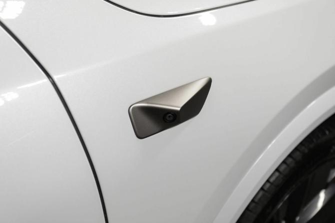 Новый Li Auto (Lixiang) L9 I Рестайлинг 2025 года, цена 11 990 000 рублей, внедорожник, Автокод Объявления