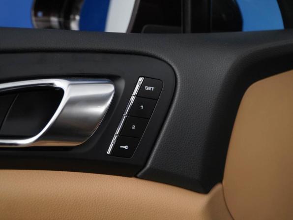 Porsche Cayenne II Рестайлинг (958) с пробегом 2014 года, цена 3 857 077 рублей, 164333 км, внедорожник, Автокод Объявления