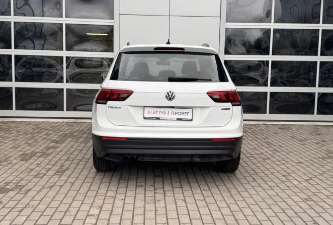 Volkswagen Tiguan II с пробегом 2020 года, цена 2 115 000 рублей, 175881 км, внедорожник, Автокод Объявления