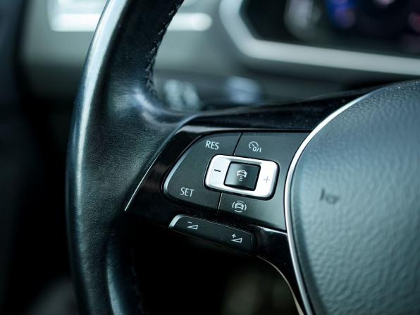 Volkswagen Tiguan II с пробегом 2019 года, цена 2 679 000 рублей, 127890 км, внедорожник, Автокод Объявления
