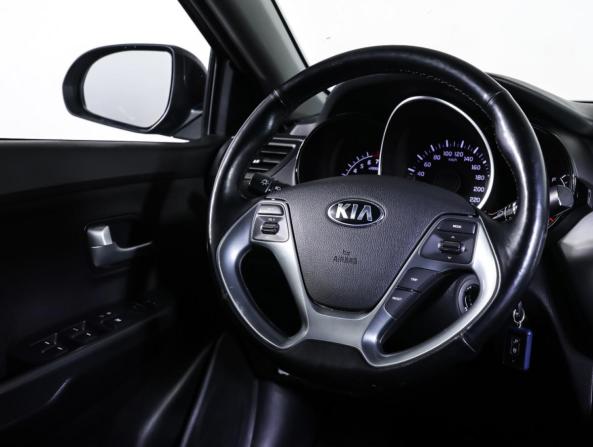Kia Rio III Рестайлинг с пробегом 2015 года, цена 1 112 000 рублей, 87369 км, хэтчбек, Автокод Объявления