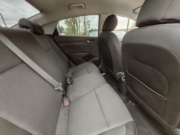 Hyundai Solaris II с пробегом 2017 года, цена 999 000 рублей, 128000 км, седан, Автокод Объявления