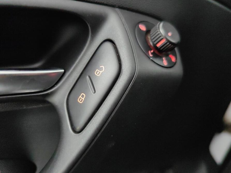 Volkswagen Polo V Рестайлинг Подольск  - изображение 22