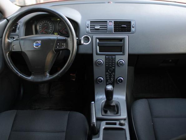 Volvo S40 II Рестайлинг с пробегом 2007 года, цена 599 000 рублей, 181465 км, седан, Автокод Объявления