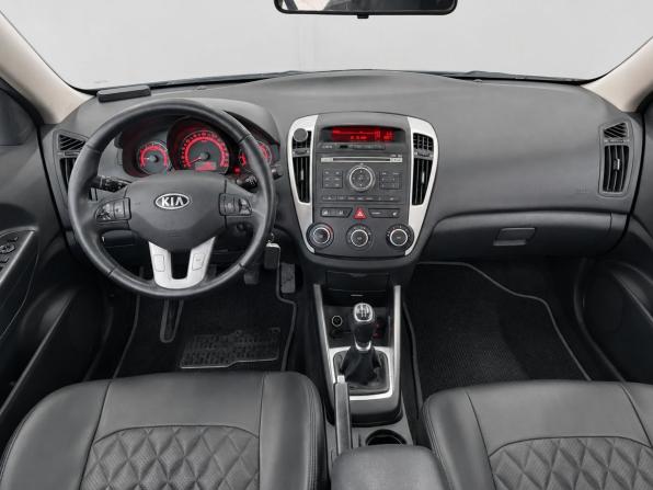 Kia Ceed I Рестайлинг с пробегом 2010 года, цена 459 000 рублей, 295754 км, хэтчбек, Автокод Объявления