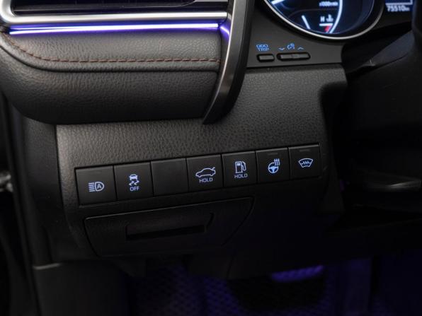 Toyota Camry VIII (XV70) с пробегом 2021 года, цена 2 850 000 рублей, 75510 км, седан, Автокод Объявления