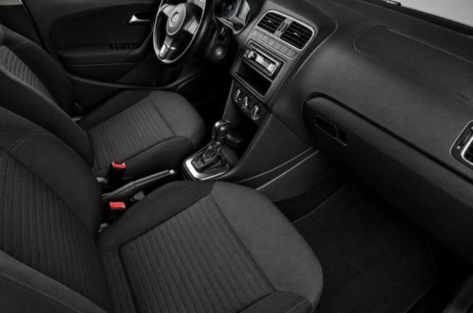Volkswagen Polo V с пробегом 2012 года, цена 949 000 рублей, 61000 км, хэтчбек, Автокод Объявления