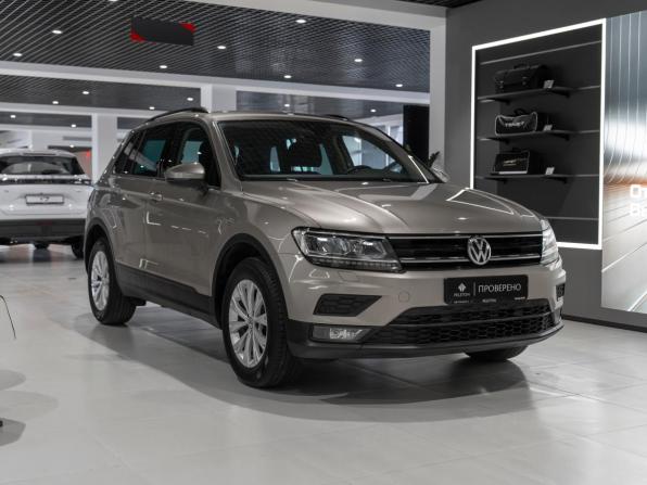 Volkswagen Tiguan II с пробегом 2019 года, цена 2 330 000 рублей, 98129 км, внедорожник, Автокод Объявления