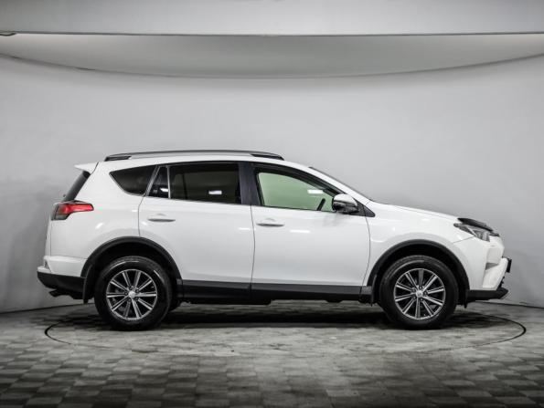 Toyota RAV4 IV (XA40) Рестайлинг с пробегом 2015 года, цена 2 099 000 рублей, 198274 км, внедорожник, Автокод Объявления