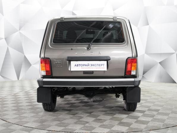 Lada (ВАЗ) Niva Legend с пробегом 2024 года, цена 989 000 рублей, 8000 км, внедорожник, Автокод Объявления