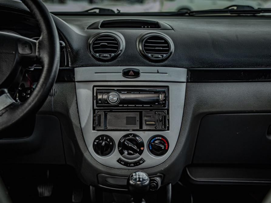 Chevrolet Lacetti I Тюмень  - изображение 15