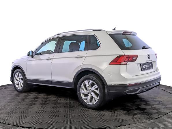 Volkswagen Tiguan II Рестайлинг с пробегом 2021 года, цена 2 500 000 рублей, 94988 км, внедорожник, Автокод Объявления