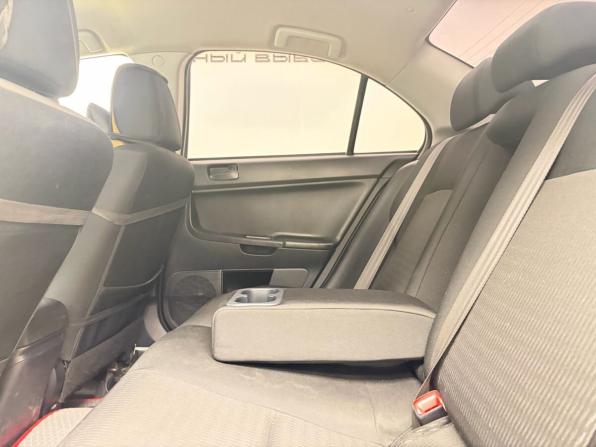 Mitsubishi Lancer X Рестайлинг с пробегом 2012 года, цена 939 900 рублей, 192000 км, седан, Автокод Объявления