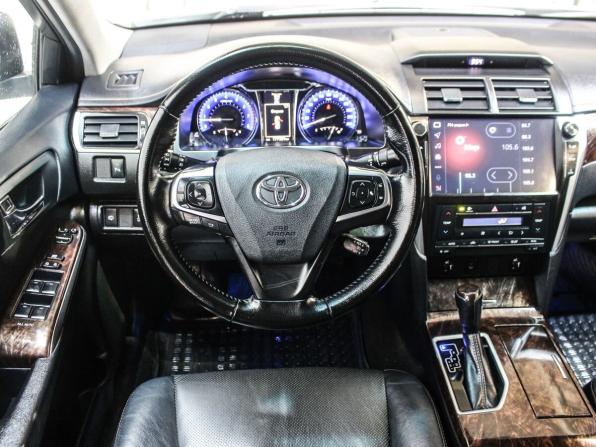 Toyota Camry VII (XV50) Рестайлинг 2 с пробегом 2018 года, цена 2 139 000 рублей, 177374 км, седан, Автокод Объявления