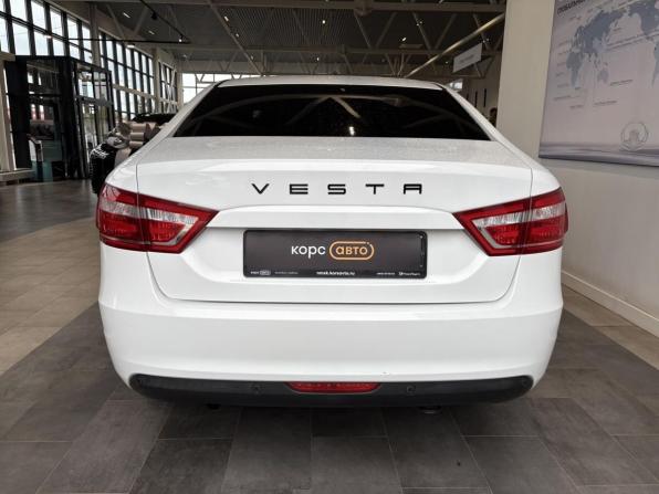 Lada (ВАЗ) Vesta I с пробегом 2017 года, цена 781 200 рублей, 95893 км, седан, Автокод Объявления