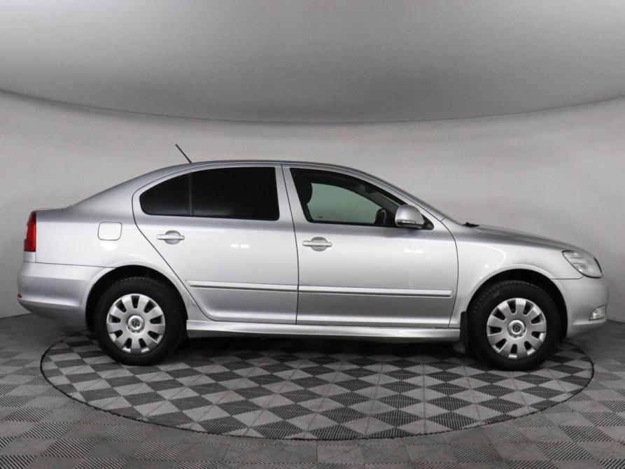 Skoda Octavia II (A5) Рестайлинг Химки  - изображение 4