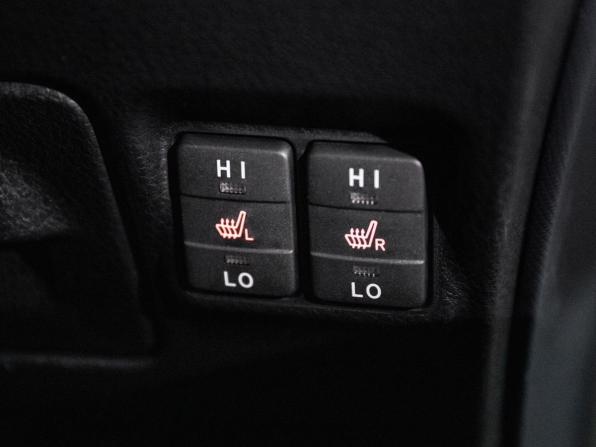 Toyota Voxy III (R80) с пробегом 2014 года, цена 1 899 500 рублей, 103709 км, минивэн, Автокод Объявления