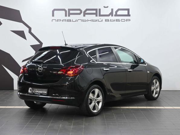Opel Astra J Рестайлинг с пробегом 2012 года, цена 729 900 рублей, 200000 км, хэтчбек, Автокод Объявления