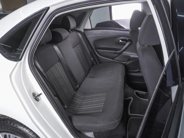 Volkswagen Polo V Рестайлинг с пробегом 2019 года, цена 1 177 000 рублей, 233027 км, седан, Автокод Объявления