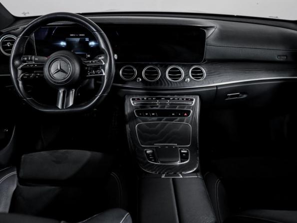 Mercedes-Benz E-Класс V (W213 S213 C238) Рестайлинг с пробегом 2020 года, цена 4 306 500 рублей, 109670 км, седан, Автокод Объявления