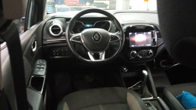 Renault Kaptur I Рестайлинг с пробегом 2021 года, цена 1 475 000 рублей, 73119 км, внедорожник, Автокод Объявления