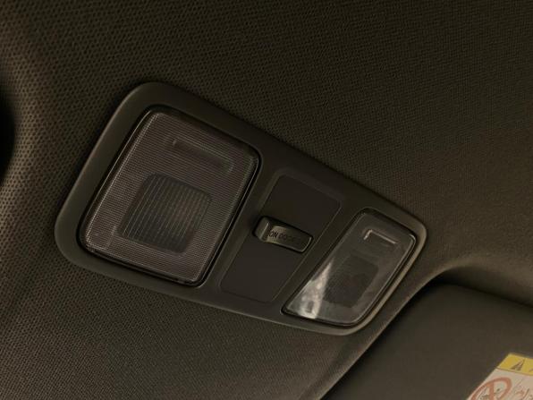 Hyundai Solaris I Рестайлинг с пробегом 2016 года, цена 989 000 рублей, 136963 км, седан, Автокод Объявления