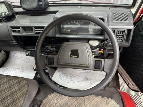 Mazda Bongo III с пробегом 1995 года, цена 650 000 рублей, 230945 км, фургон, Автокод Объявления
