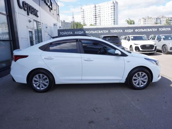 Hyundai Solaris II с пробегом 2019 года, цена 1 170 000 рублей, 219354 км, седан, Автокод Объявления