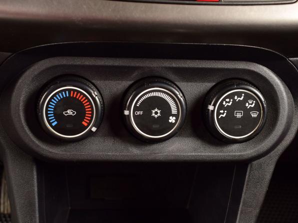 Mitsubishi Lancer X Рестайлинг с пробегом 2012 года, цена 640 999 рублей, 331278 км, седан, Автокод Объявления