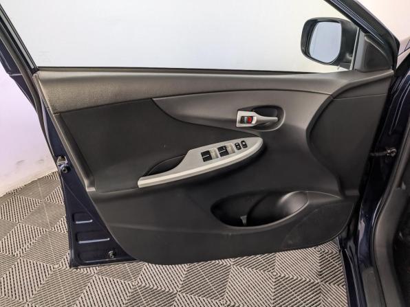 Toyota Corolla X (E140 E150) Рестайлинг с пробегом 2012 года, цена 1 035 000 рублей, 181035 км, седан, Автокод Объявления