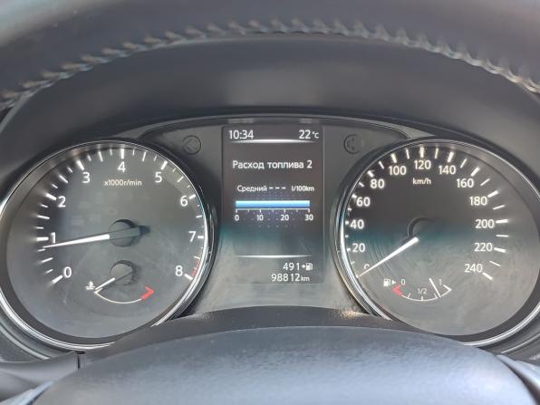 Nissan Qashqai II с пробегом 2015 года, цена 1 320 000 рублей, 95000 км, внедорожник, Автокод Объявления