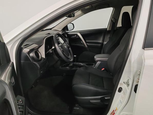 Toyota RAV4 IV (XA40) Рестайлинг с пробегом 2019 года, цена 2 349 000 рублей, 161240 км, внедорожник, Автокод Объявления