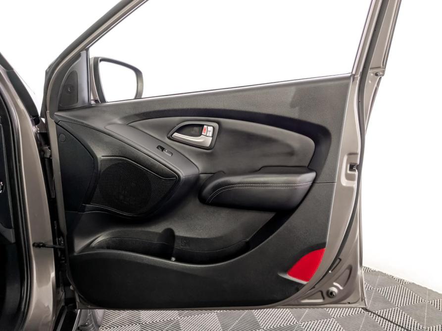 Hyundai ix35 I Москва  - изображение 24
