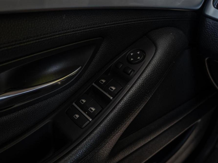 BMW 5 серии VI (F10/F11/F07) Рестайлинг Краснодар  - изображение 20
