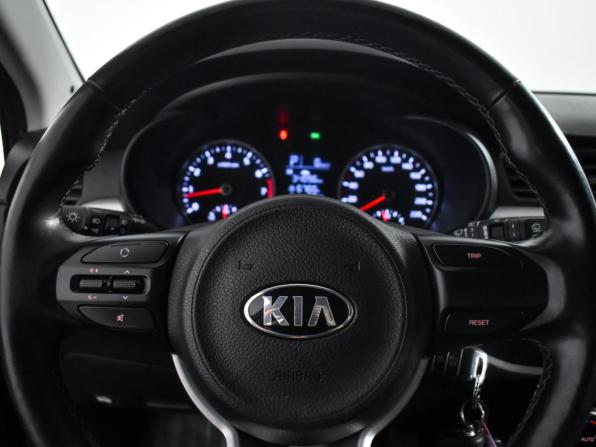 Kia Rio IV с пробегом 2018 года, цена 1 389 000 рублей, 97456 км, хэтчбек, Автокод Объявления