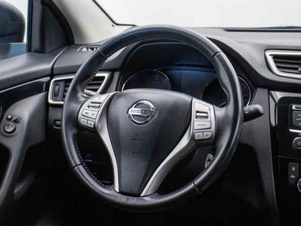 Nissan Qashqai II с пробегом 2017 года, цена 1 342 000 рублей, 197529 км, внедорожник, Автокод Объявления