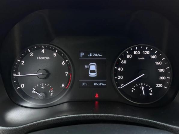 Hyundai Solaris II с пробегом 2019 года, цена 1 429 000 рублей, 86000 км, седан, Автокод Объявления