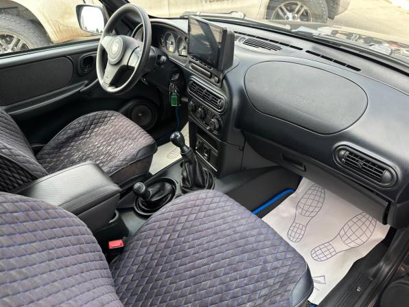 Chevrolet Niva I Рестайлинг с пробегом 2017 года, цена 740 000 рублей, 98566 км, внедорожник, Автокод Объявления