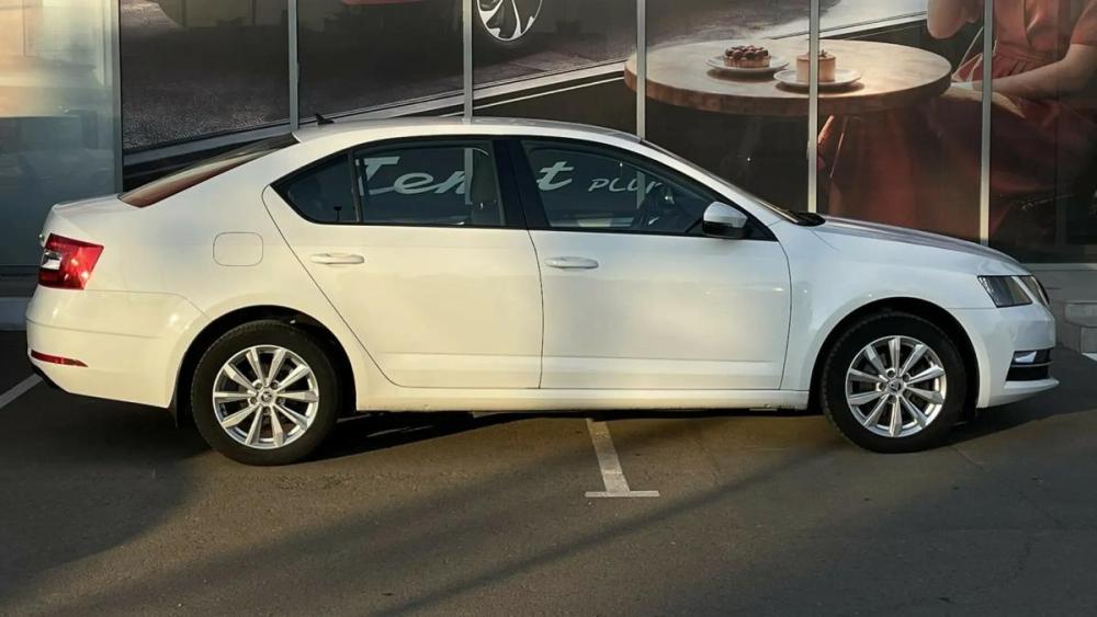 Skoda Octavia III (A7) Рестайлинг Оренбург  - изображение 6