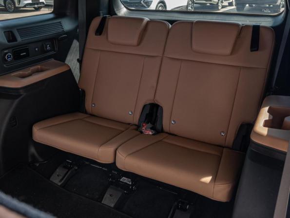 Hyundai Santa Fe IV Рестайлинг с пробегом 2023 года, цена 5 050 000 рублей, 42534 км, внедорожник, Автокод Объявления