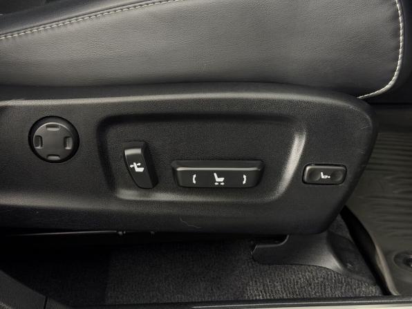 Lexus RX IV Рестайлинг с пробегом 2020 года, цена 4 790 000 рублей, 107012 км, внедорожник, Автокод Объявления