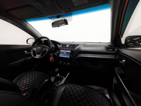 Kia Rio III Рестайлинг с пробегом 2015 года, цена 823 000 рублей, 126068 км, седан, Автокод Объявления
