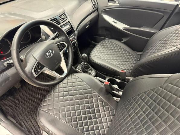 Hyundai Solaris I с пробегом 2012 года, цена 561 560 рублей, 236822 км, хэтчбек, Автокод Объявления