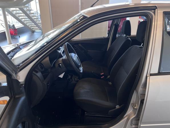 Lada (ВАЗ) Granta I с пробегом 2013 года, цена 380 000 рублей, 129350 км, седан, Автокод Объявления