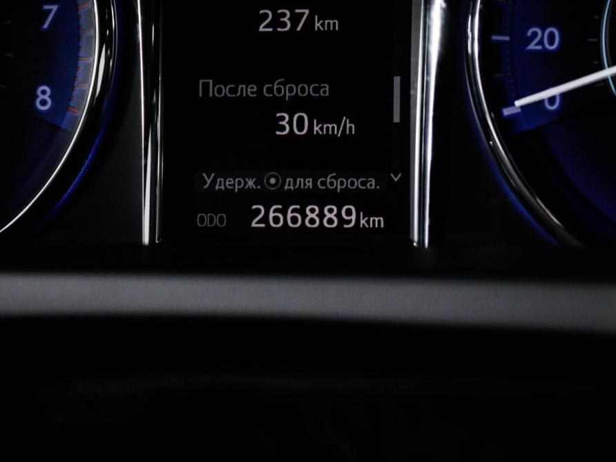 Toyota Camry VII (XV50) Рестайлинг Москва  - изображение 12