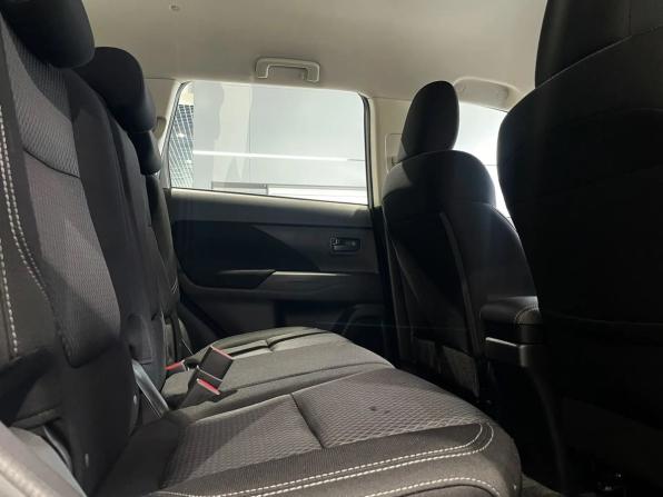 Mitsubishi Outlander III Рестайлинг 3 с пробегом 2019 года, цена 2 000 000 рублей, 107277 км, внедорожник, Автокод Объявления